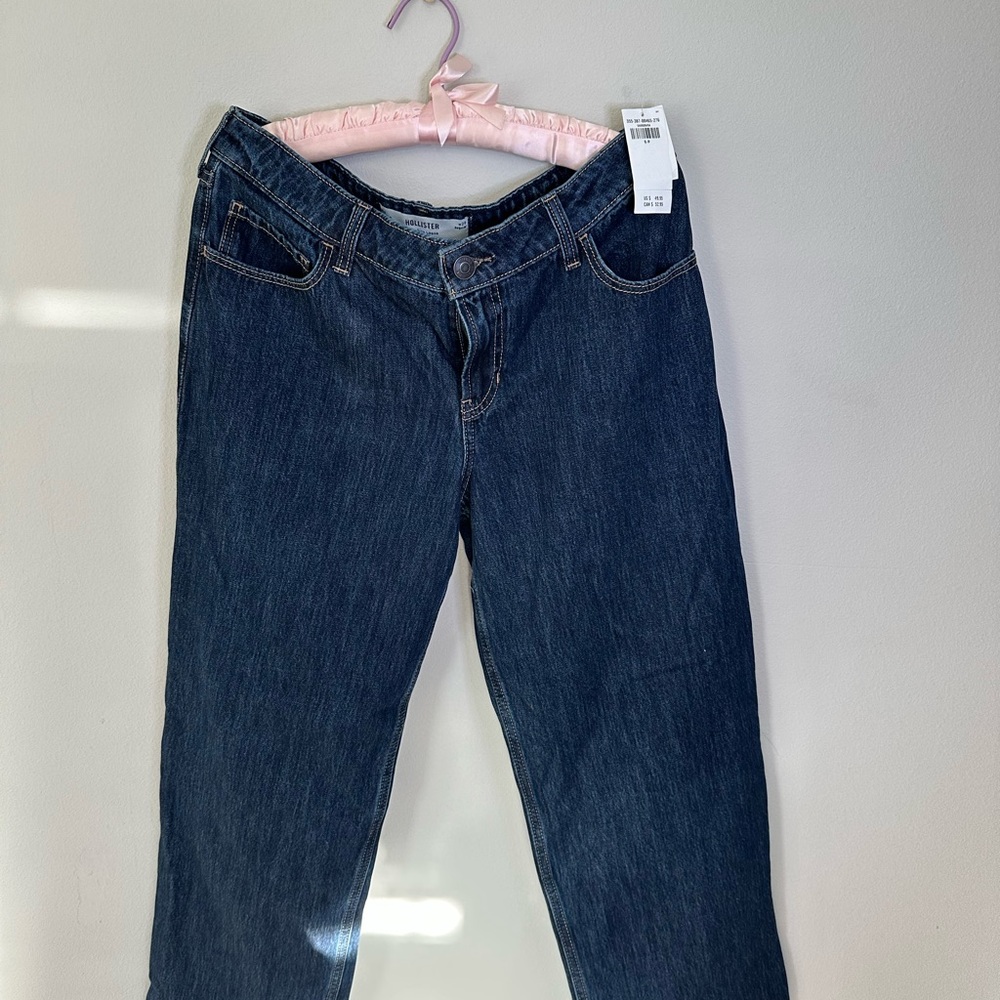 Hollister Dark Blue Low- Rise Losse NWT